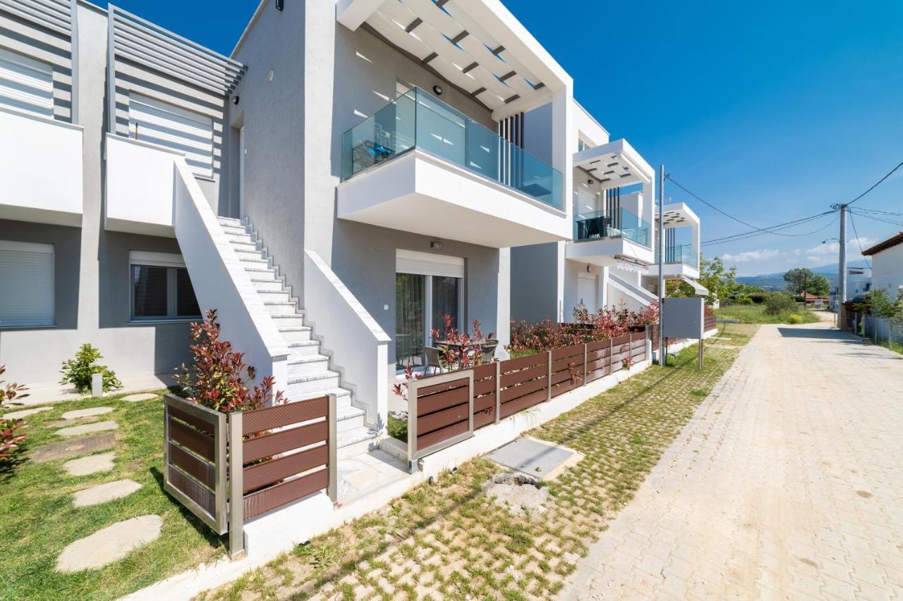 Appartement Kleoniki & Irida Residential Complexes à Ofrínion Extérieur photo