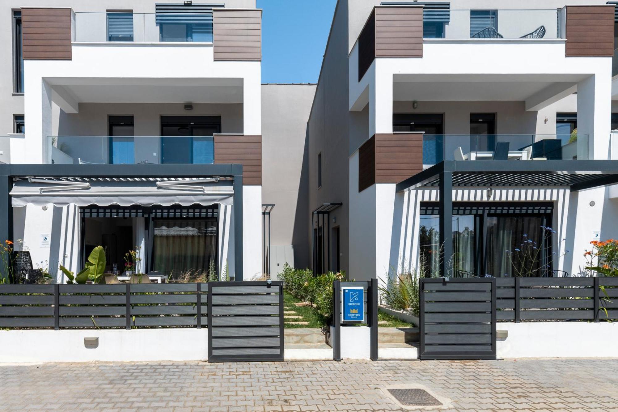 Appartement Kleoniki & Irida Residential Complexes à Ofrínion Extérieur photo