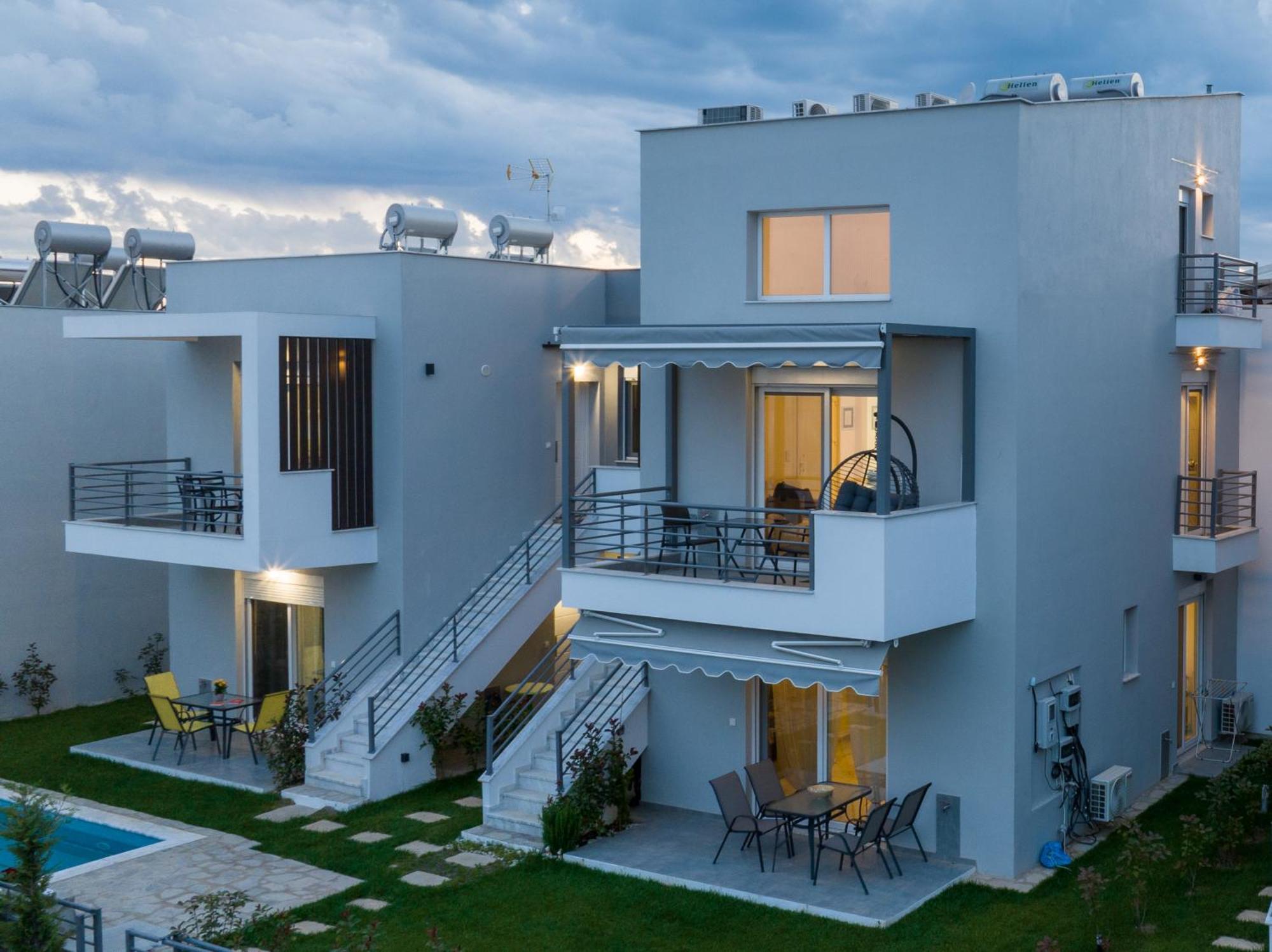 Appartement Kleoniki & Irida Residential Complexes à Ofrínion Extérieur photo